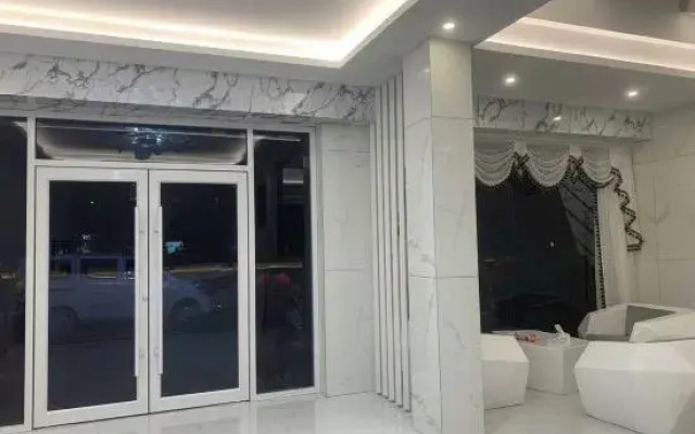 Tongcheng Siwei Film Hotel