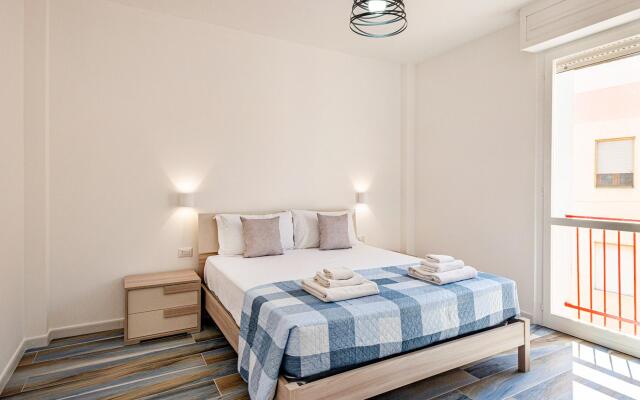 Welcomely - Rady House
