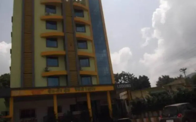 Hotel Raj