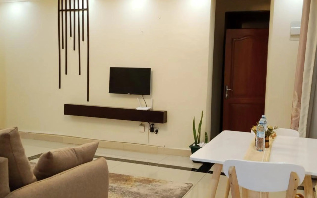Keisha Luxury Furnished Apartment Bukoto