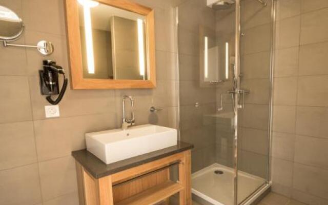 Apartment Monarques 703