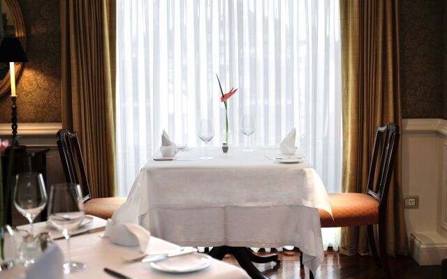 Royal Park Hotel