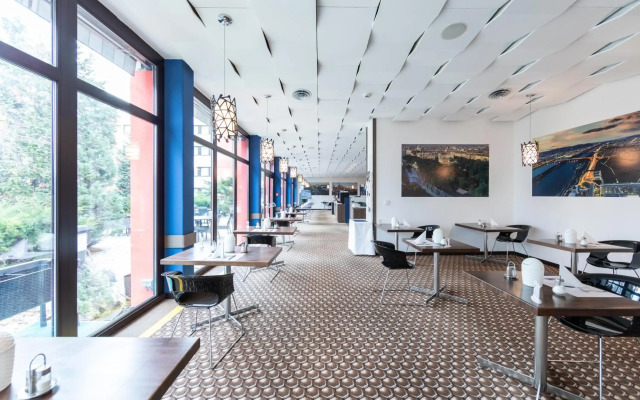 Best Western Smart Hotel