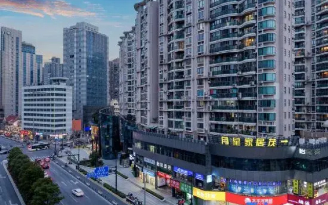 Shanghai Yiju Hotel (Changshou Road)