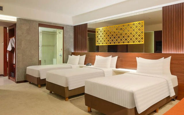 The Alana Hotel & Convention Center
