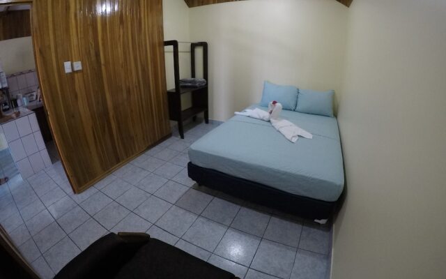 Apartamentos QR La Fortuna - Adults Only