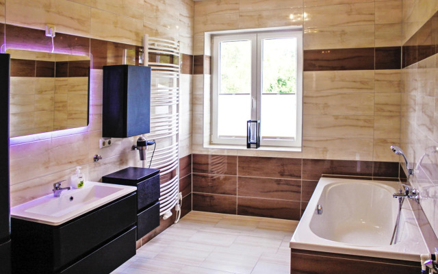 Row house lake view, Sommersdorf