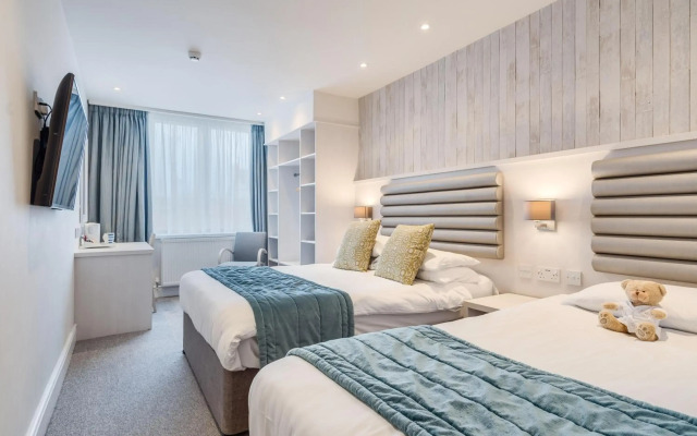 St Ives Hotel