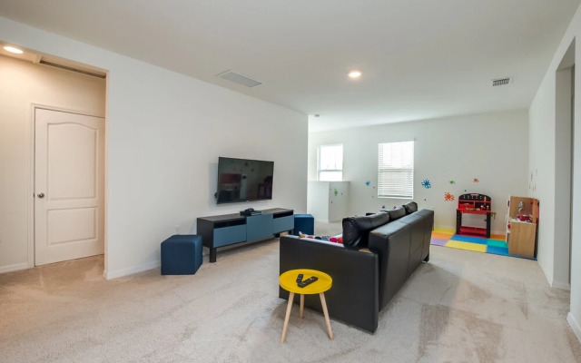 Oakbrone Avenue Villa Solterra 3