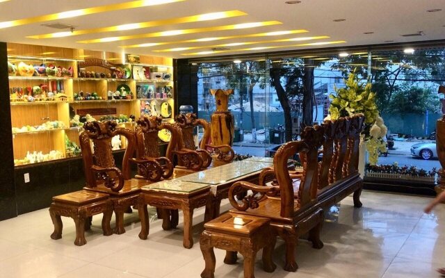 LEGEND Boutique Hotel
