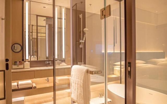 Renaissance Shenzhen Bay Hotel
