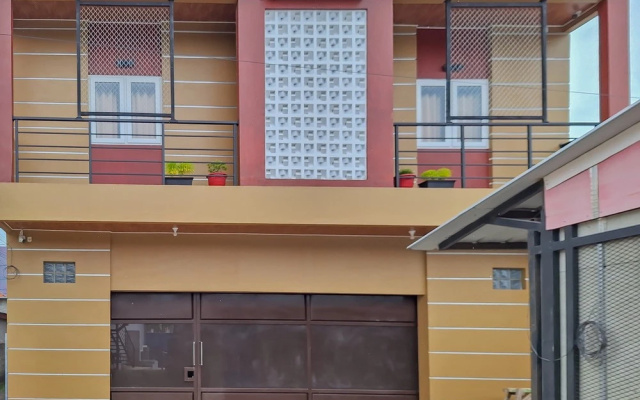 RedDoorz Syariah @ Borba Kesepuhan Cirebon — 2-star hotel in Cirebon