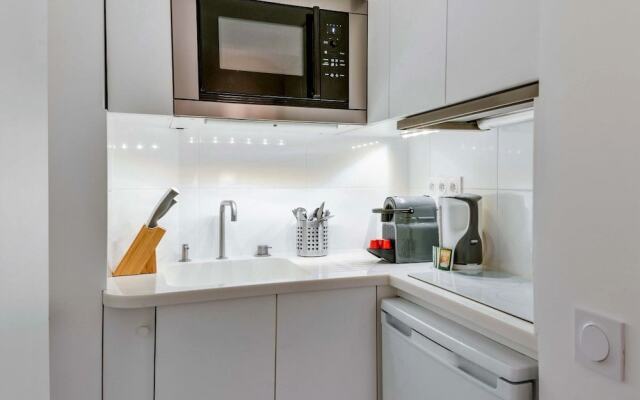 Spacious and Charming Flat on île de la Cité
