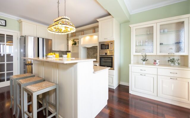 Villa Vinovo 3 En-suite Bedroom Apartment