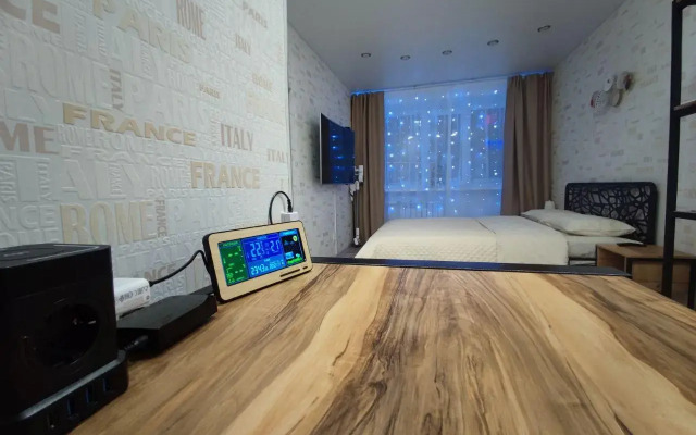 Огни города на улице Ленина 5