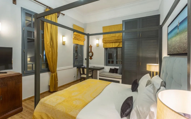 Camara Suites