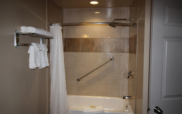 Quality Inn & Suites