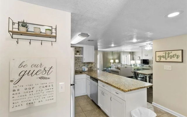 Gulf Shore Condo #623