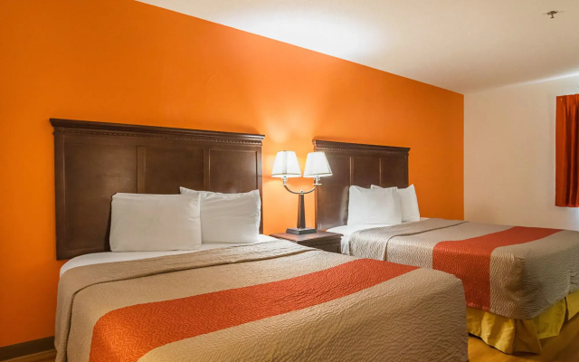 Baymont Inn And Suites Waterloo