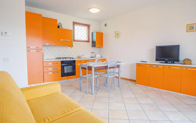 Garda Orange Apartment - Italian Homing
