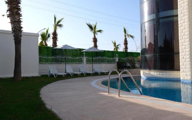 Crystal Water Deniz Saray Villa 1