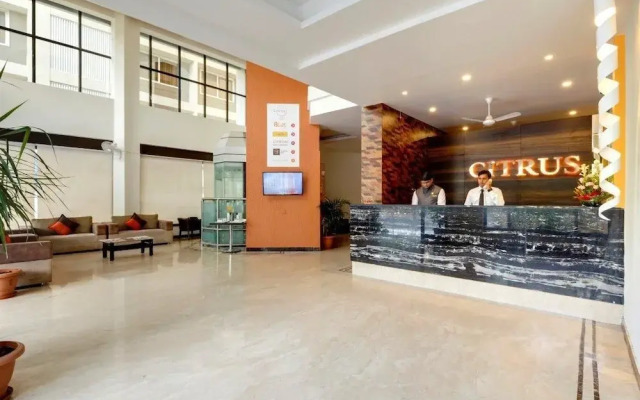 Hotel Raysons Regency