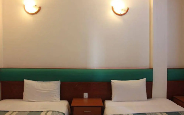 Happy Room ApartHotel