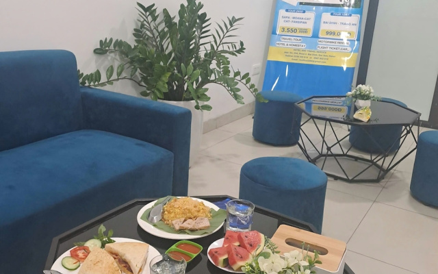 HT Airport Inn