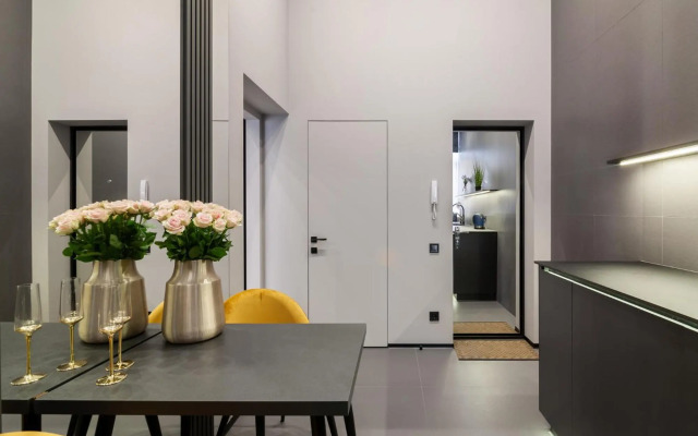 Royal apartment on Balabana 23