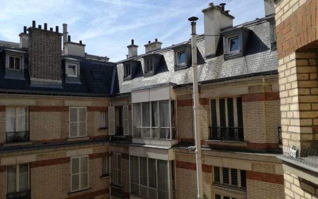 Appartement 2 Chalgrin Paris