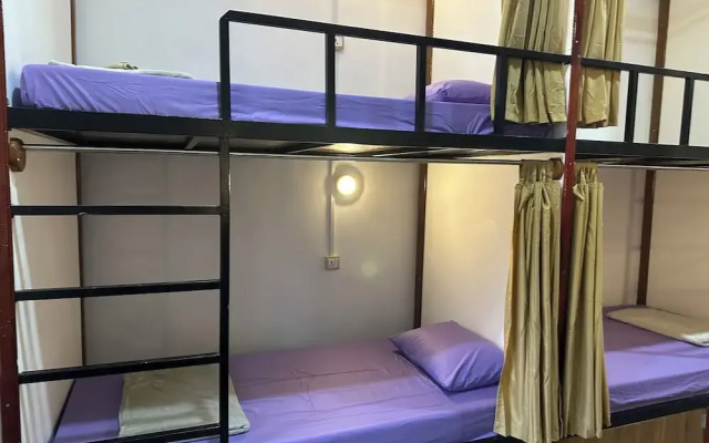 Cozy Beach Hostel