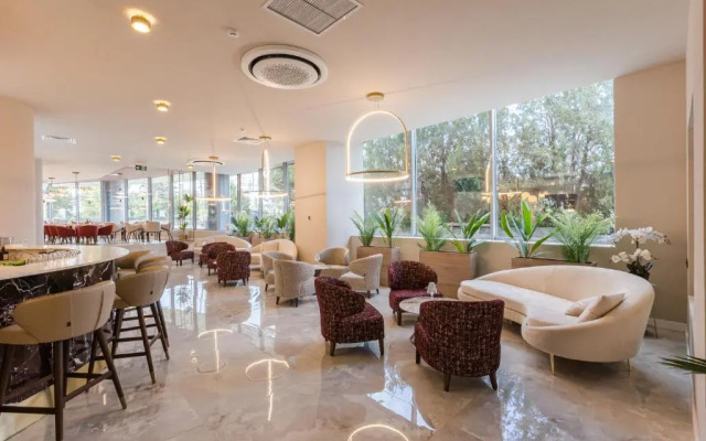 Ramada by Wyndham Bucharest Otopeni Airport