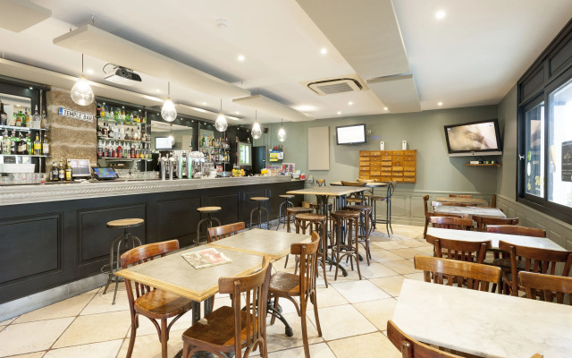 Hotel restaurant des Maures