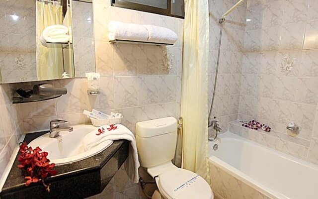 Boss Hotel 2