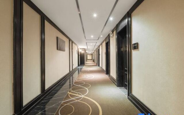 Xana Hotelle·Xining Dashizi Central Square