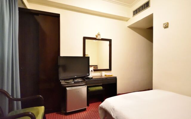 Yuan Shin Hotel