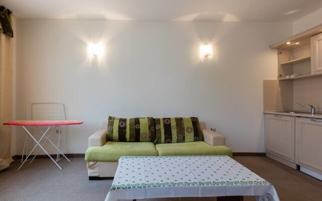 One Bedroom Apartment with Balcony