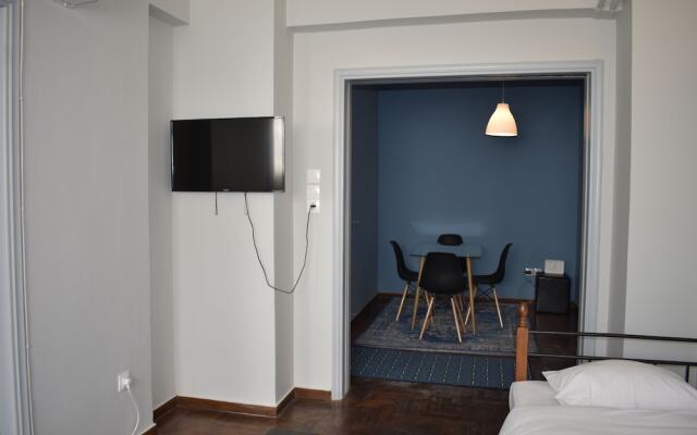 Athenian Modern Apartment Mavili Square