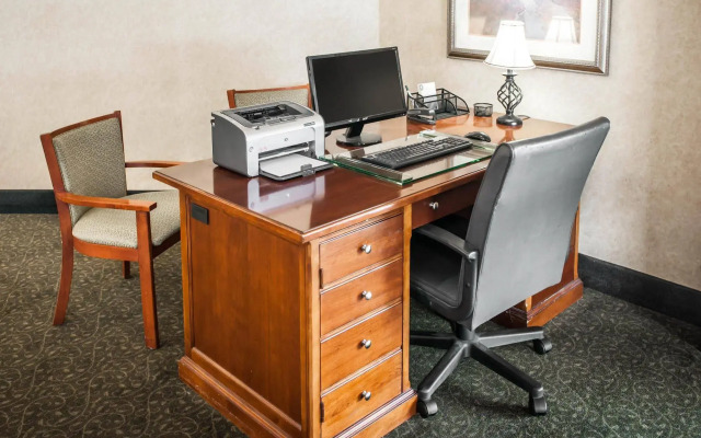 Quality Inn Indy Castleton