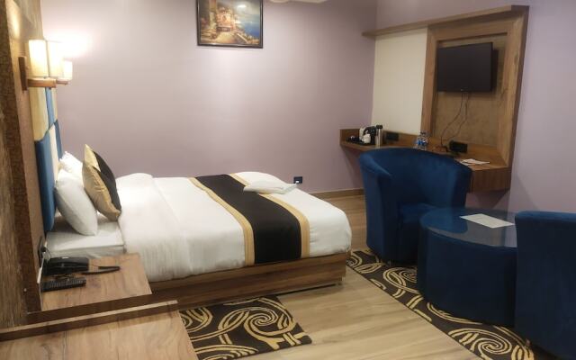 Poddar Residency