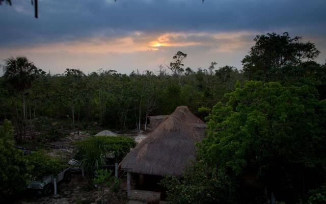 Casa Cenote Popol Vuh