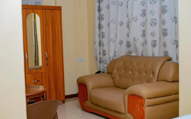 Maredori Hotel