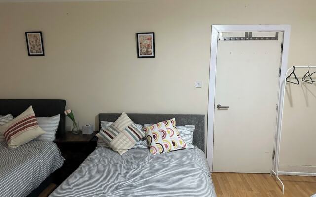 Acacia Wembley Stadium Serviced Apartment by Edens