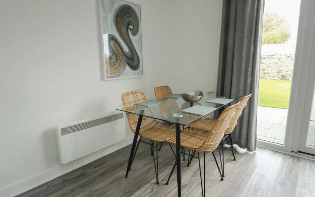 3 Parc Delfryn