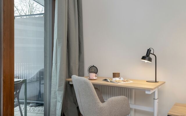 Luxurious Apartment by Renters Prestige