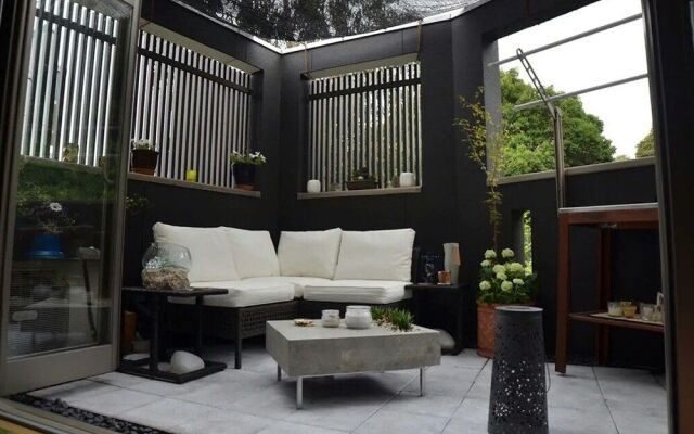 InstaHomes