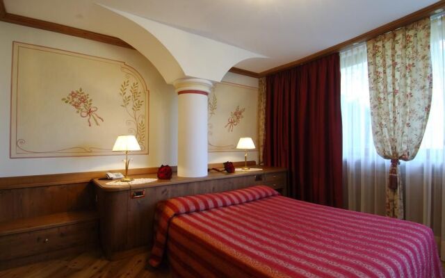 Tevini Dolomites Charming Hotel