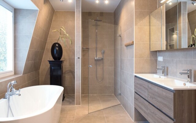 BizStay Park Central Executive