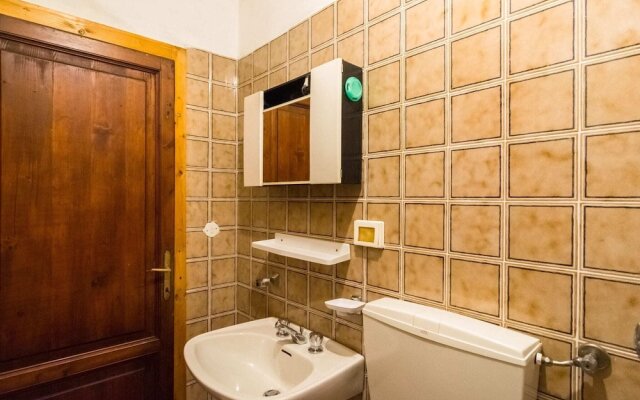 Spacious Holiday Home with Pool in Migliorini