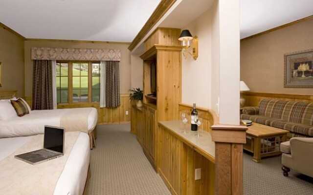 Maddens On Gull Lake